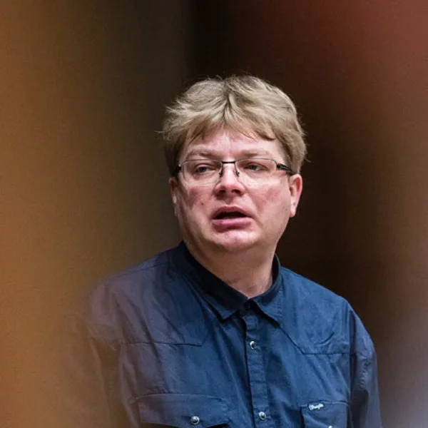 Bywalec, Szymon