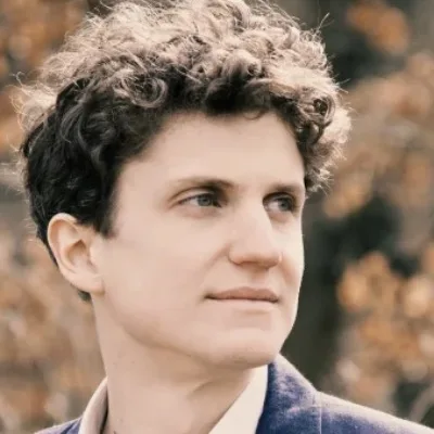 Fejérvári, Zoltán