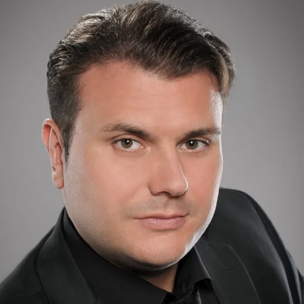 Gyimesi, Martin