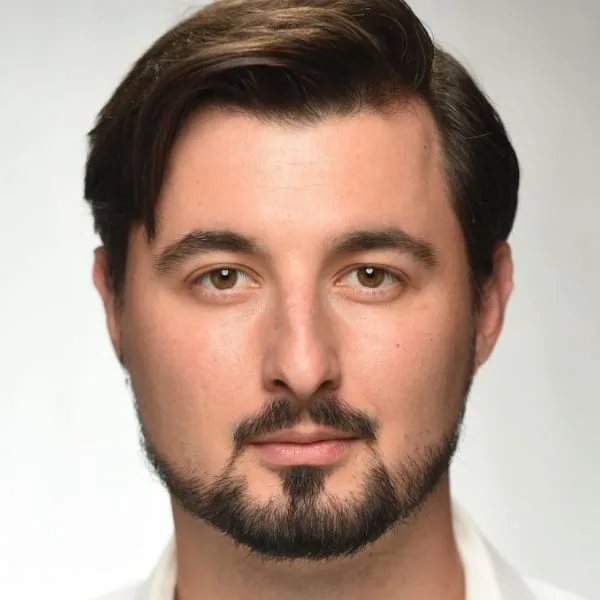 Hollý, Juraj