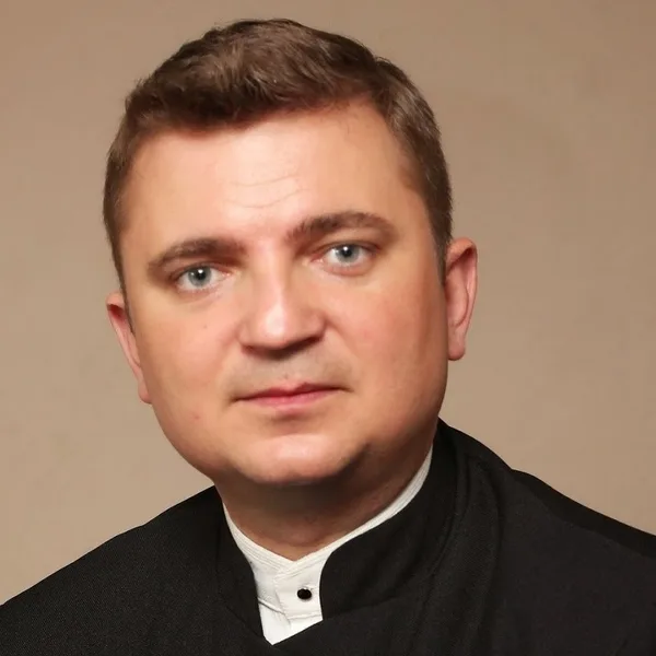 Lavrik, Vladislav