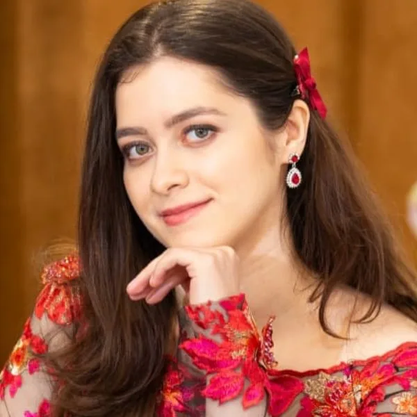 Patkoló, Anabela