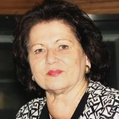 Pažítková, Izabela