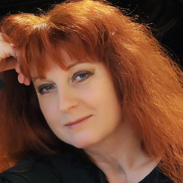 Šašinová, Dana