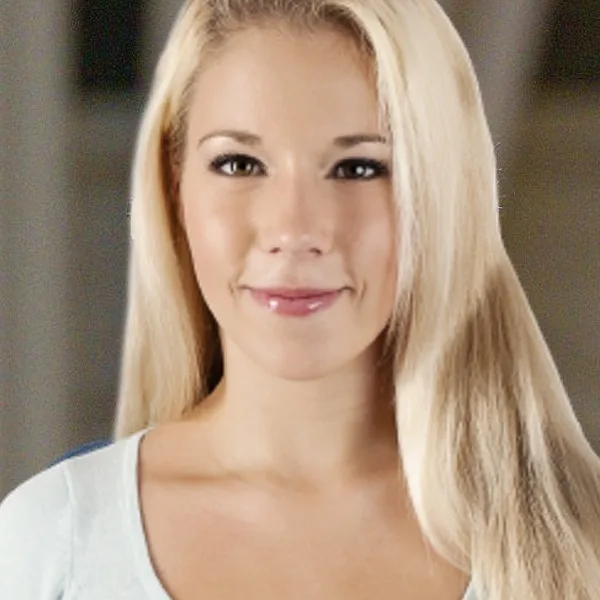 Smutná, Simona