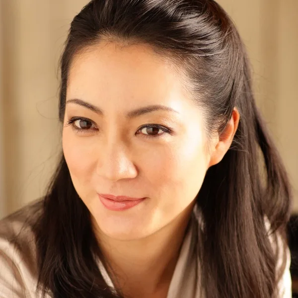 Suwanai, Akiko