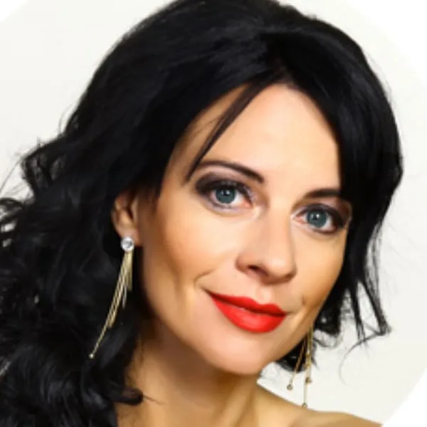 Varhaníková, Eva