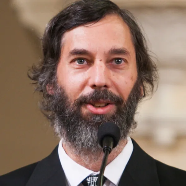 Zareckij, Daniel