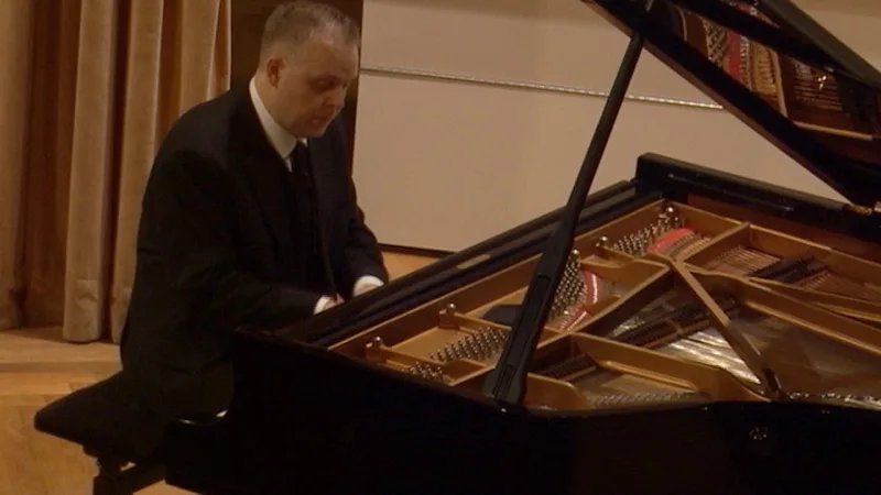 Beethoven-Liszt / Ravel / Schumann