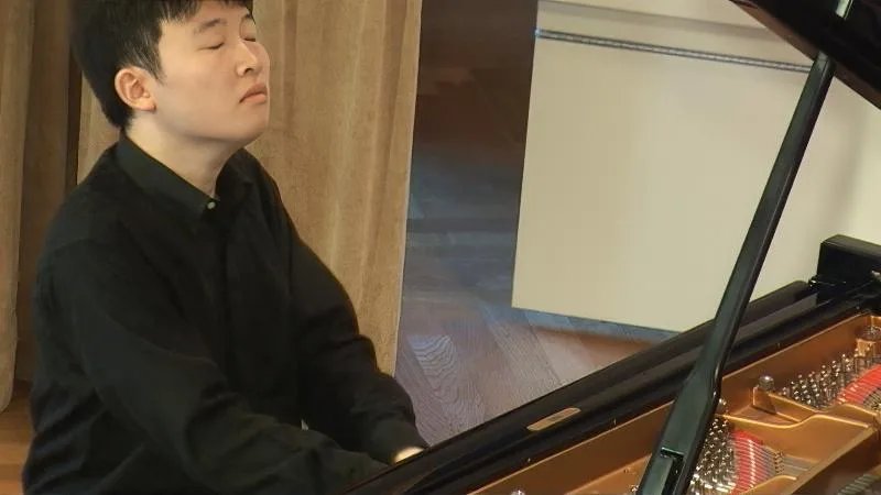 Akira Oyauchi (Japonsko) – 2. kolo