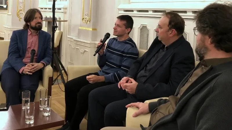 Beseda s dirgentom a skladateľmi