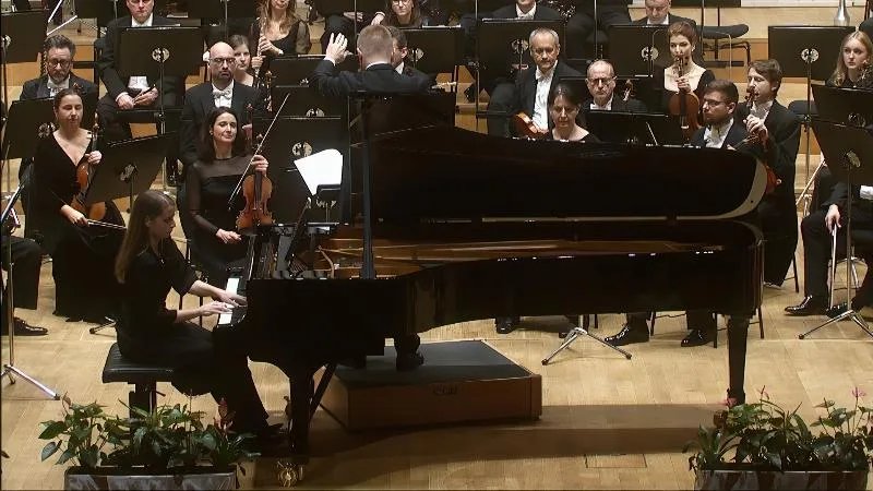 Parík / Zimmer / Honegger