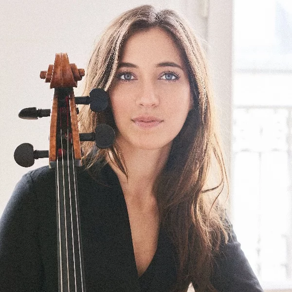  – © Dan Carabas / Deutsche Grammophon